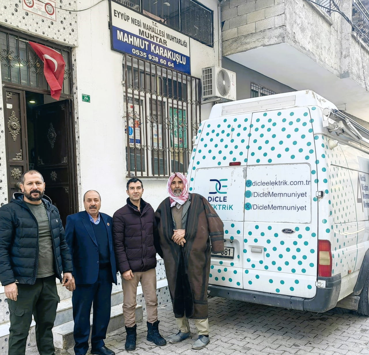 DİCLE ELEKTRİK EKİPLERİ, ŞANLIURFA’DA "4M" OLARAK ADLANDIRILAN MÜŞTERİ MEMNUNİYETİ MERKEZİ MOBİL...