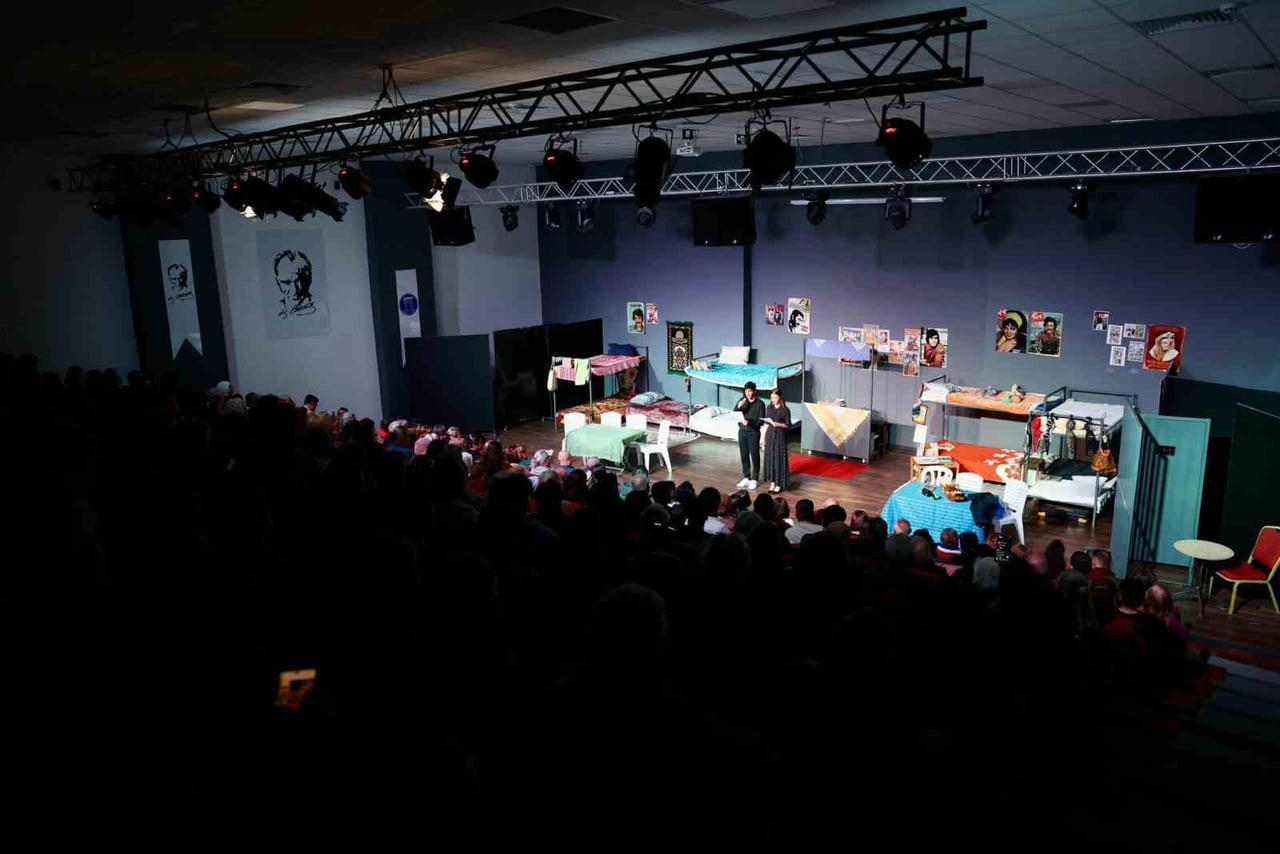 DİDİM BELEDİYESİ TİYATRO TOPLULUĞU’NUN DÜNYA TİYATRO GÜNÜ’NDE, DİDİM GENÇLİK MERKEZİ (DİGEM)’NDE...