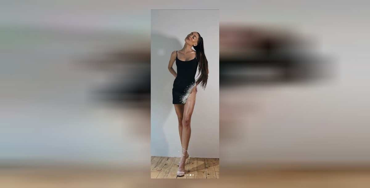 Dilan Çiçek Deniz giydiği transparan kıyafetler adeta nefesleri kesti