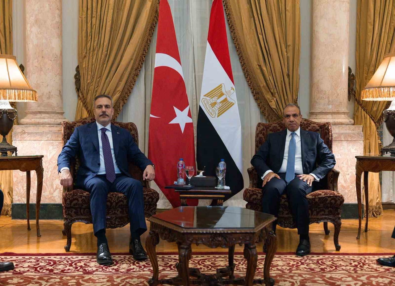 DIŞİŞLERİ BAKANI HAKAN FİDAN, KAHİRE ZİYARETİ KAPSAMINDA MISIR DIŞİŞLERİ BAKANI BADR ABDELATTY İLE...
