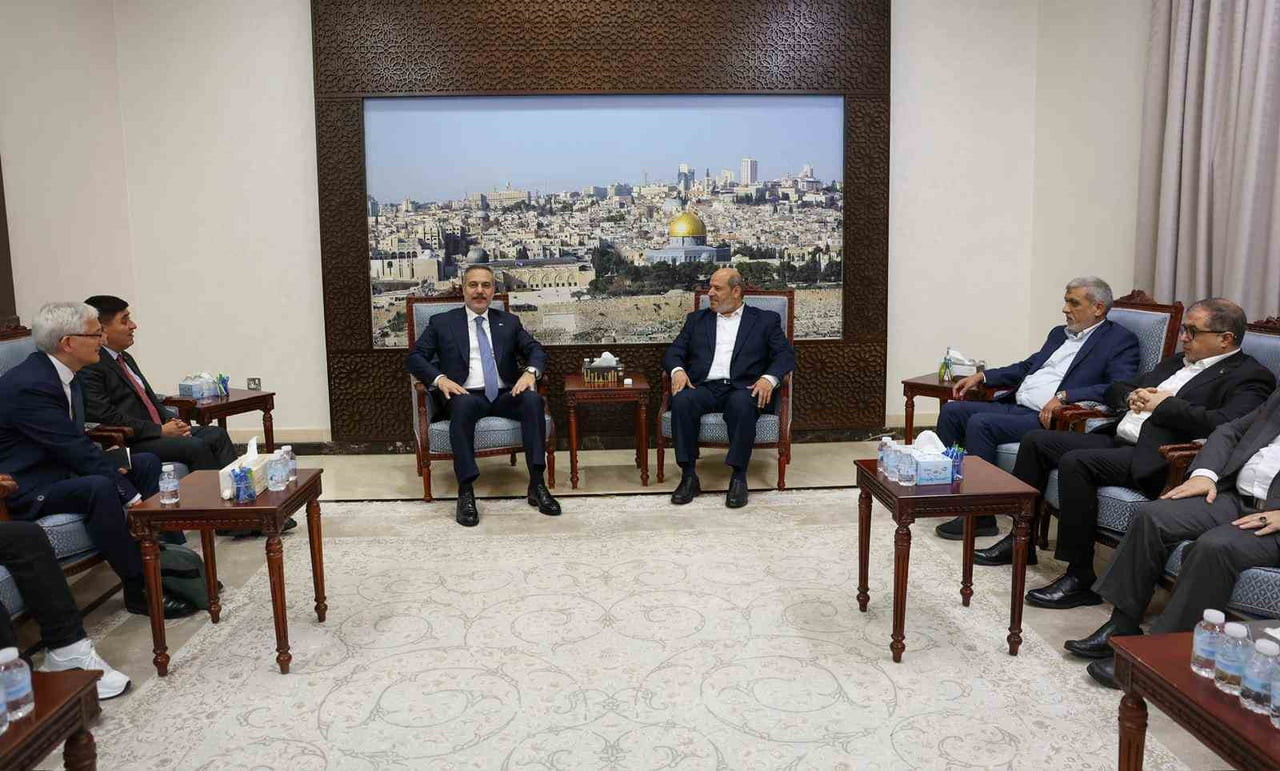 DIŞİŞLERİ BAKANI HAKAN FİDAN, KATAR’A RESMİ ZİYARET GERÇEKLEŞTİRDİ. BAKAN FİDAN, TEMASLARI...
