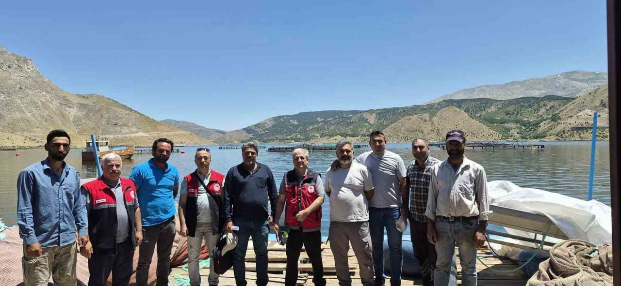DIYAMAN'DA, SU ÜRÜNLERİ YETİŞTİRİCİLİK YÖNETMELİĞİ'NDE YAPILAN GÜNCEL DEĞİŞİKLİKLER KAPSAMINDA SU...