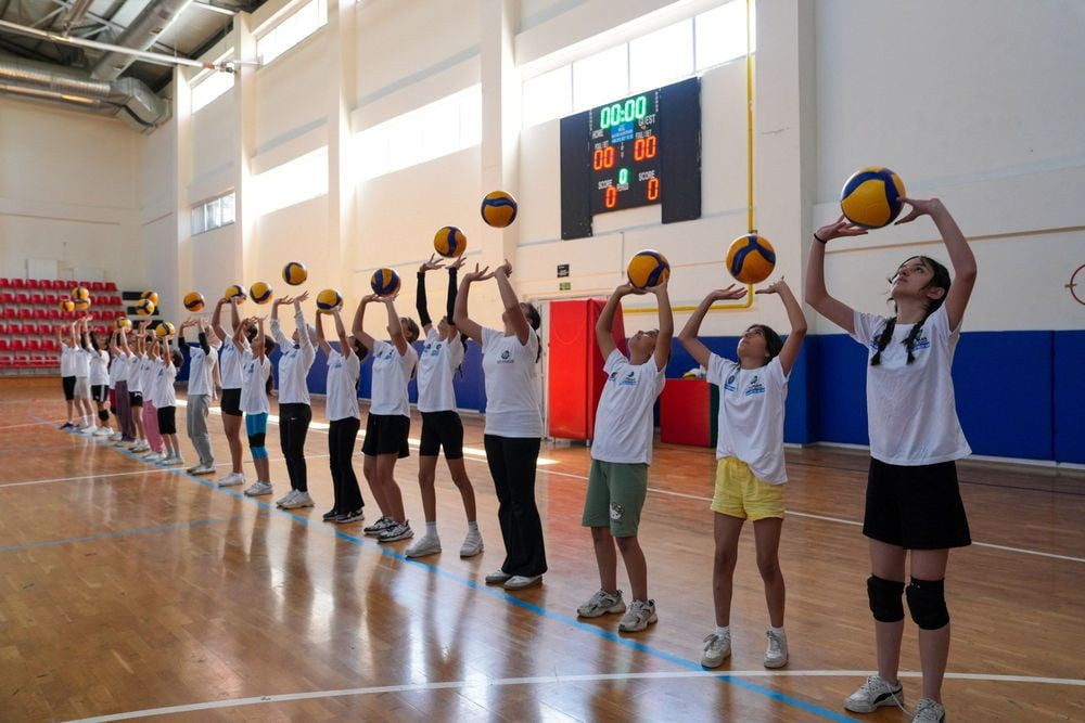 DİYARBAKIR BÜYÜKŞEHİR BELEDİYESİNİN 7-17 YAŞ ARASI ÇOCUKLARA YÖNELİK ÜCRETSİZ DÜZENLEDİĞİ YAZ SPOR...