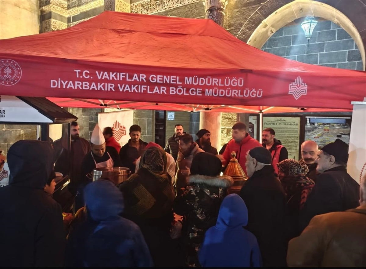 Diyarbakır Vakıflar Bölge Müdürlüğü tarafından Diyarbakır, Mardin, Batman ve Bingöl'de Miraç...