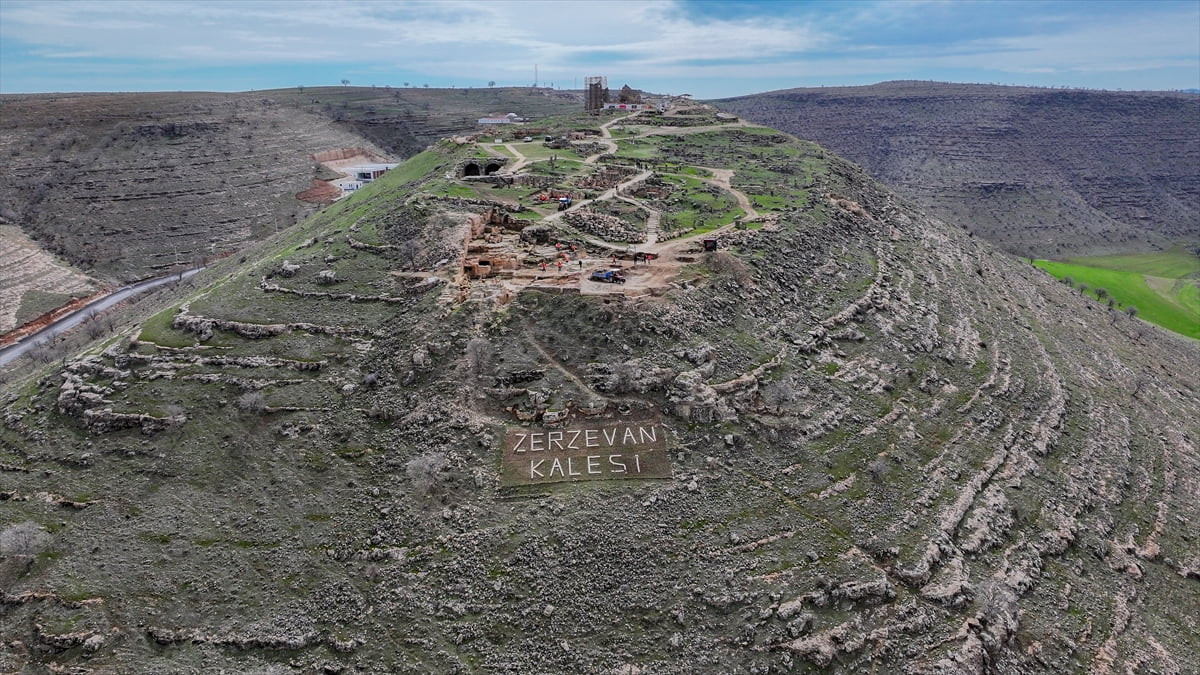 Diyarbakır'da Roma İmparatorluğu döneminde "askeri yerleşim" olarak kullanılan 3 bin yıllık...
