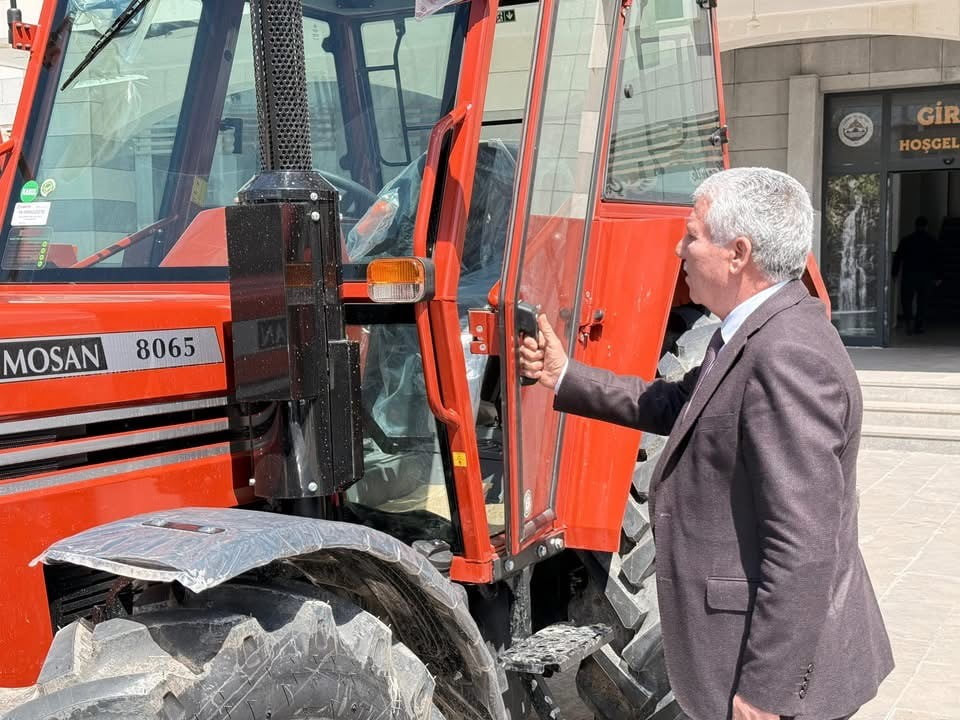 DİYARBAKIR'IN ÇERMİK İLÇE BELEDİYESİ ARAÇ FİLOSUNU GENİŞLETMEYE DEVAM EDİYOR.