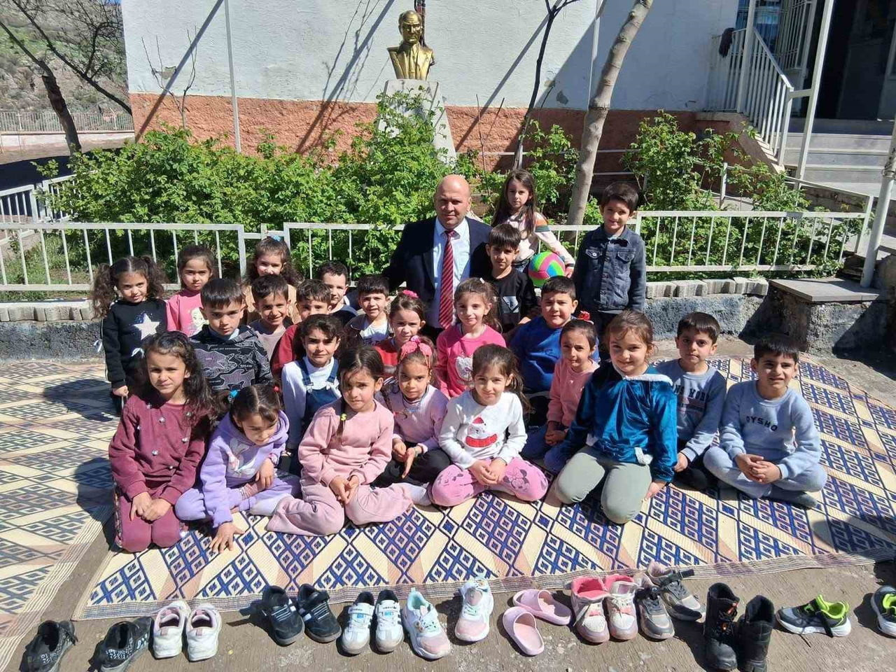 DİYARBAKIR'IN ÇERMİK İLÇE MİLLİ EĞİTİM MÜDÜRÜ CEVAT BARAN, OKULLARDA DENETİMLERDE...