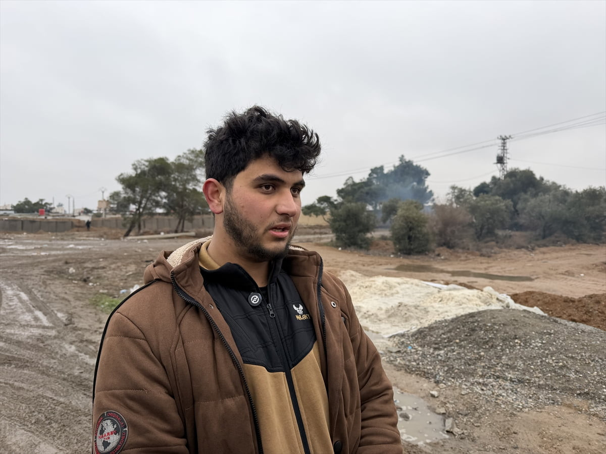 Doğuştan görme engelli Yasir el-Icıl, kendisi gibi doğuştan görme engelli olan ve terör örgütü...