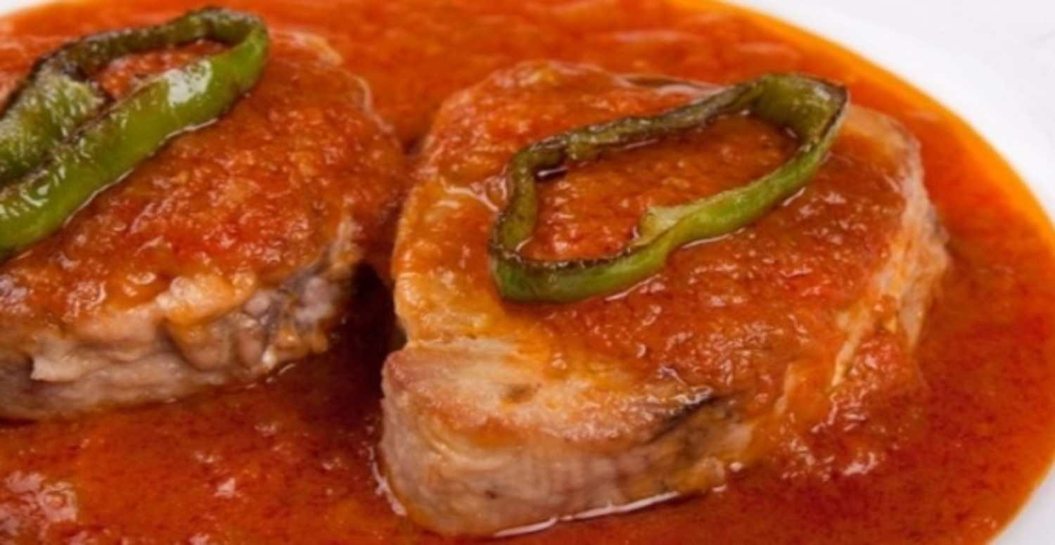 Domates soslu ton balığı tarifi