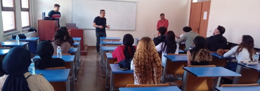 DPÜ DOMANİÇ HAYME ANA MYO’DA SGK VERİ GİRİŞİ UYGULAMASI