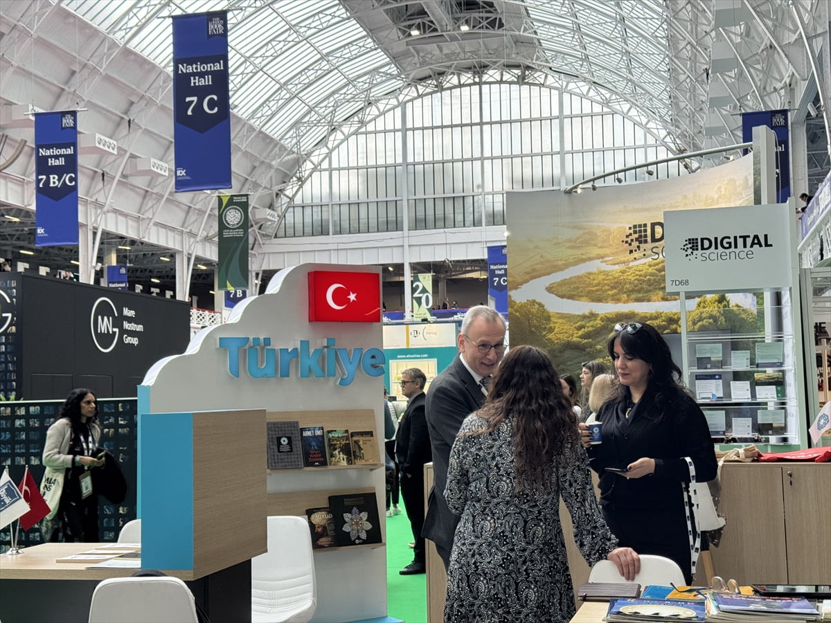 Dünya çapında yayıncılık ve telif satış sektörünün önemli buluşma noktalarından "Londra Kitap...