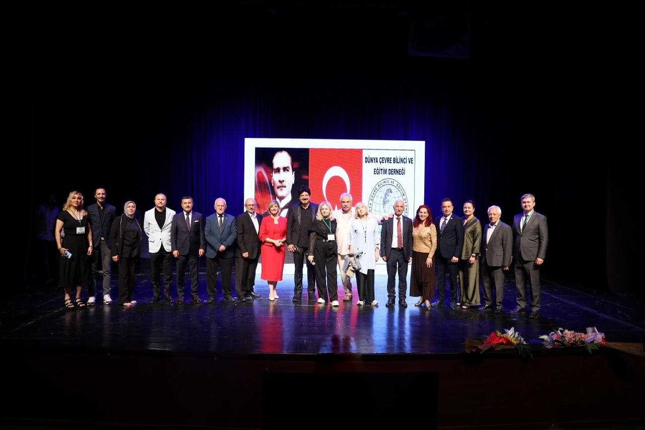 DÜNYA ÇEVRE BİLİNCİ DERNEĞİ’NİN DÜZENLEDİĞİ "2. YÜZYIL CUMHURİYET ÖDÜLLERİ" TÖRENİ...