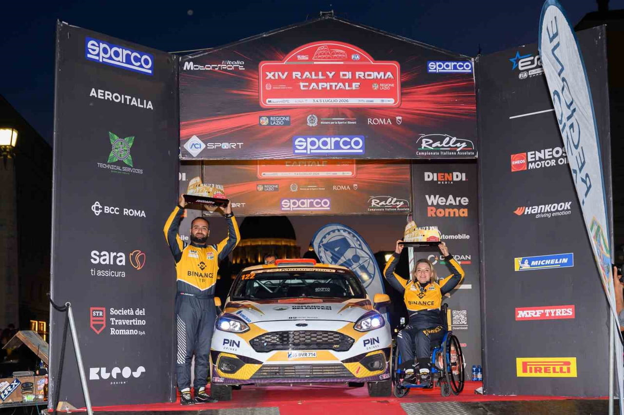 DÜNYANIN İLK VE TEK ENGELLİ KADIN RALLİ PİLOTU KÜBRA DENİZCİ KESKİN, AVRUPA’NIN EN PRESTİJLİ MOTOR...