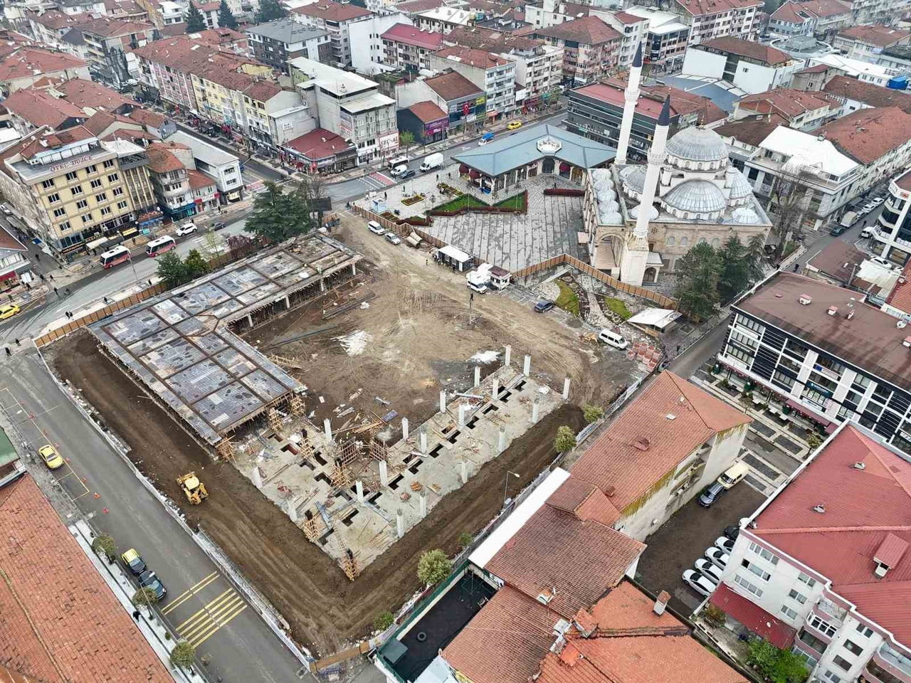 DÜZCE BELEDİYE BAŞKANI DR. FARUK ÖZLÜ TARAFINDAN ‘ŞEHRİN YENİ CAZİBE MERKEZİ’ HEDEFİYLE HAYATA...