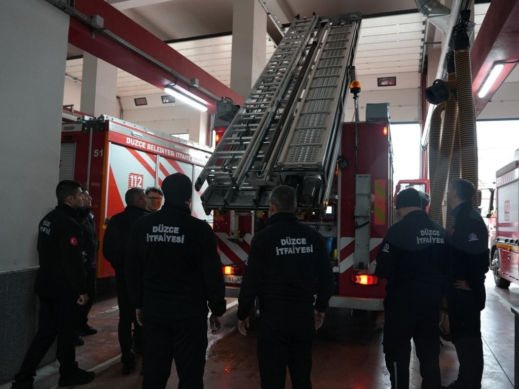 DÜZCE BELEDİYESİ İTFAİYE MÜDÜRLÜĞÜ, 2026 YILINDA GERÇEKLEŞTİRDİĞİ ÇALIŞMALARA YÖNELİK FAALİYET...