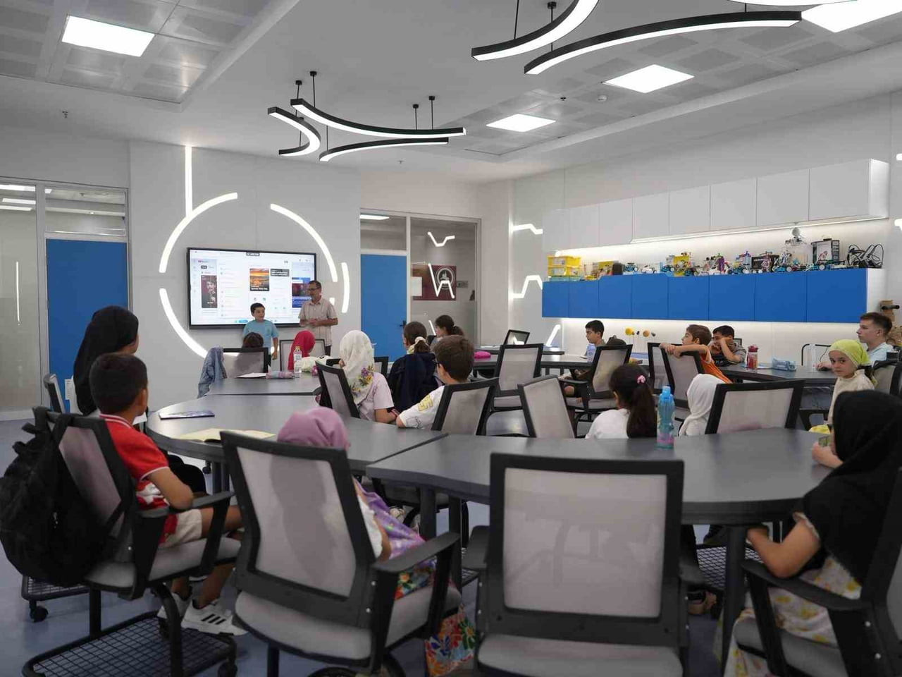 DÜZCE BELEDİYESİ KÜLTÜR, SANAT VE SOSYAL İŞLER MÜDÜRLÜĞÜ BÜNYESİNDE FAALİYETLERİNİ SÜRDÜREN ÇOCUK...