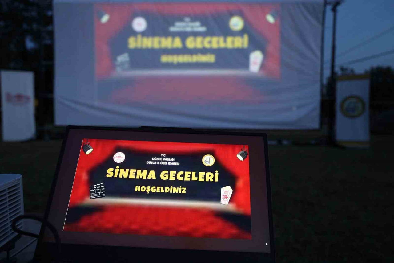 DÜZCE'DE KÖY YAŞAMININ SOSYAL VE KÜLTÜREL DOKUSUNU GÜÇLENDİRMEK AMACIYLA DÜZENLENEN "KÖYÜMDE AÇIK...