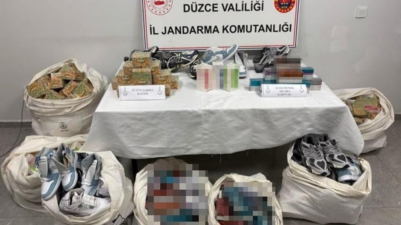 Düzce'de kargo gönderiminde kaçak ürün operasyonu