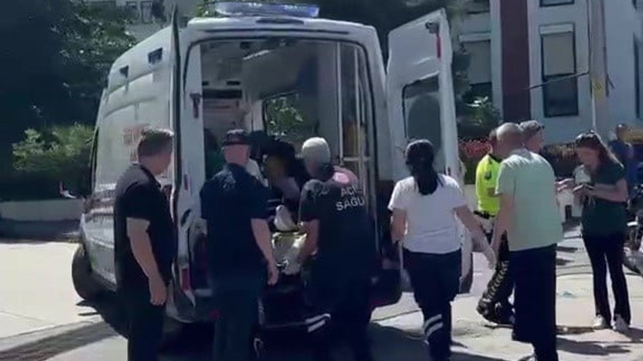 Düzce'de Otomobil ile Motosiklet Çarpıştı: 1 Yaralı