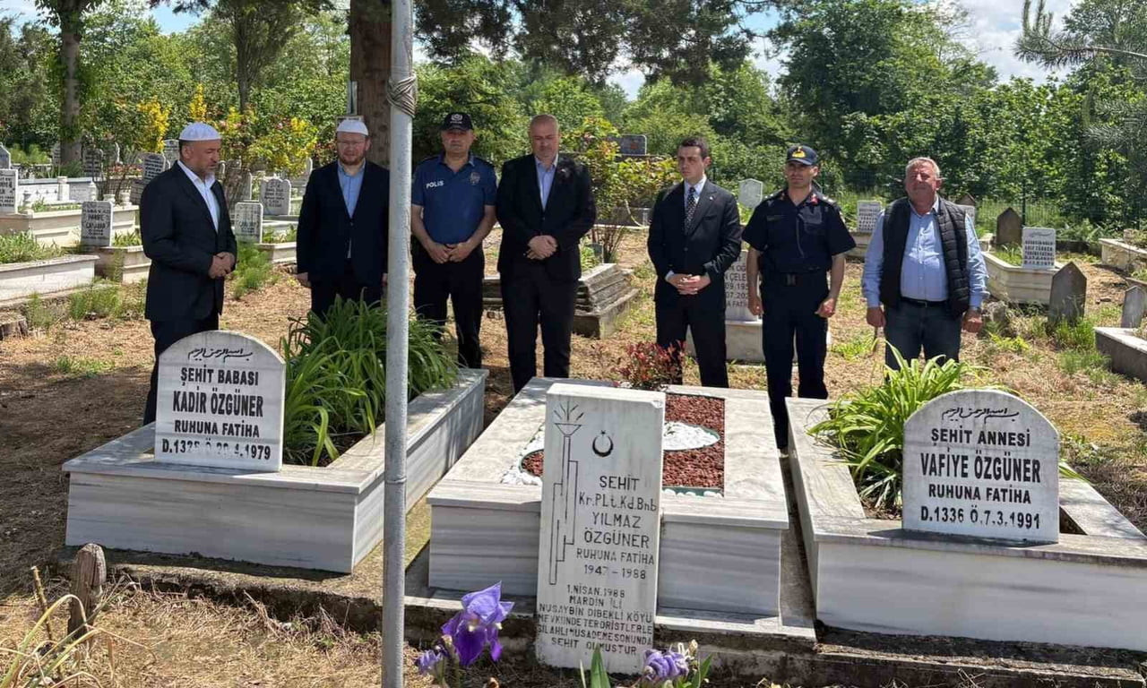 DÜZCE’NİN ÇİLİMLİ İLÇESİNDE, KAYMAKAM FURKAN ALPAY, BELEDİYE BAŞKANI YILMAZ YILDIZ KURBAN BAYRAMI...