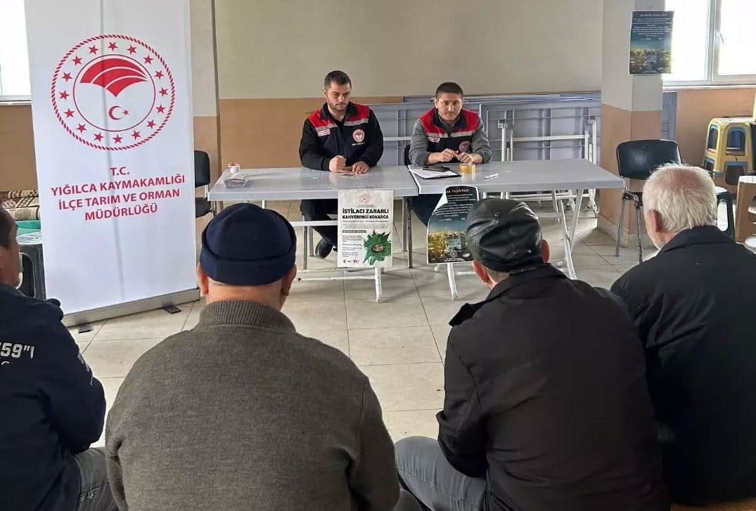 DÜZCE’NİN YIĞILCA İLÇESİNDE DÜZENLENEN BİLGİLENDİRME TOPLANTISINDA, ÇİFTÇİLERE ZARARLILARLA...