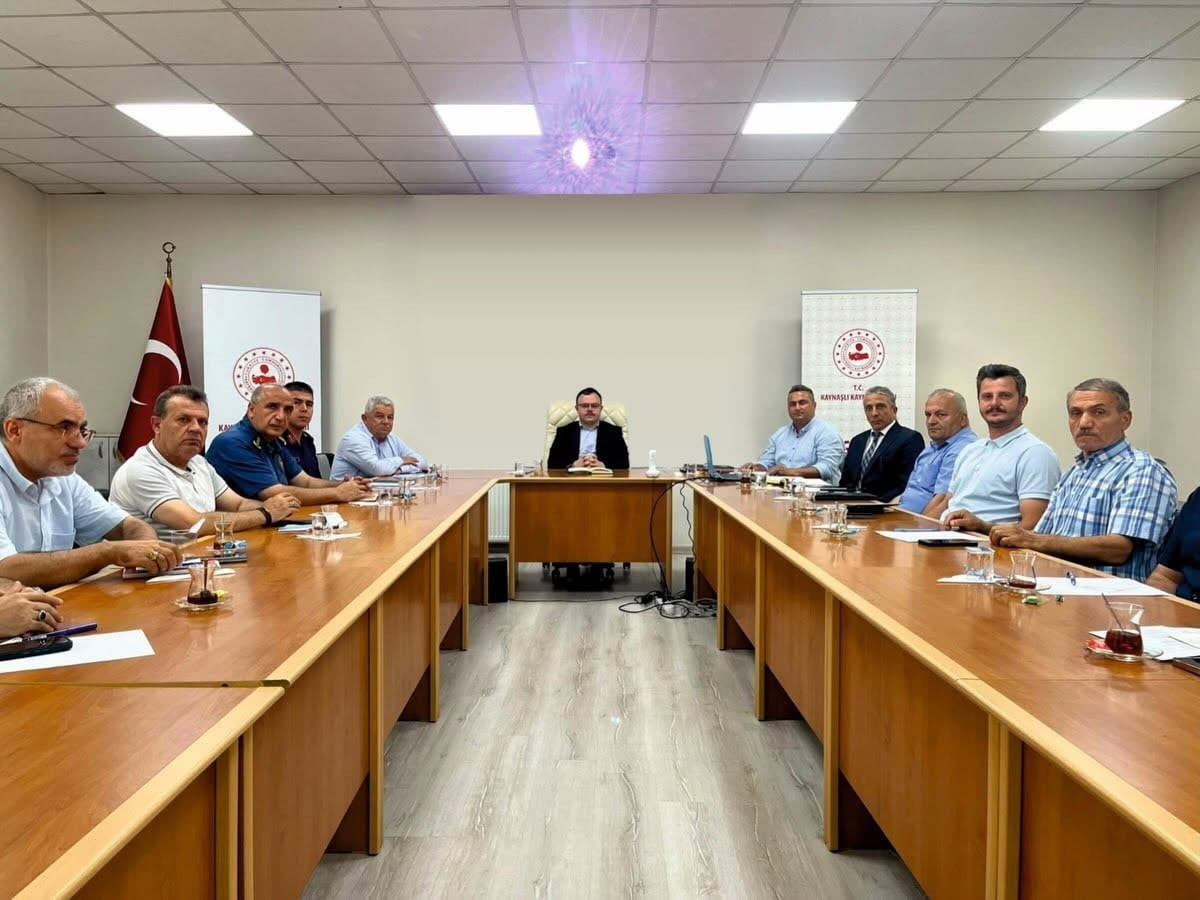DÜZCE’YE DOĞU VE GÜNEYDOĞU İLLERİNDEN FINDIK İÇİN GELECEK FINDIK İŞÇİLERİNİN ÇALIŞMA VE SOSYAL...