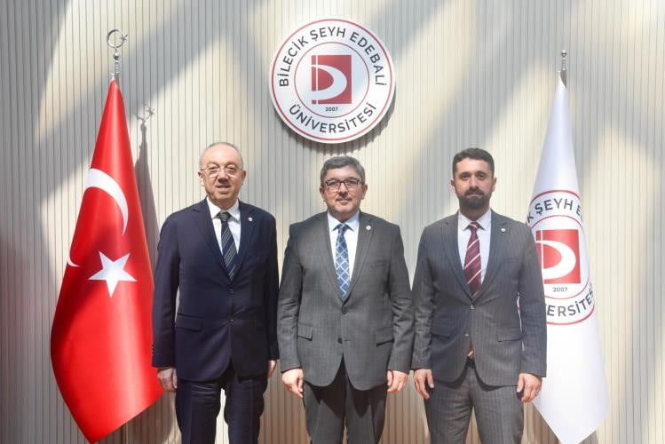 ECZACILIK CAMİASINDAN BŞEÜ REKTÖRÜ KAPLANCIKLI'YA ZİYARET