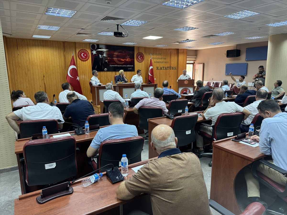 Edirne İl Genel Meclisi eylül ayı toplantıları 4. birleşimi, Meclis Başkanı Çiğdem Gegeoğlu'nun...