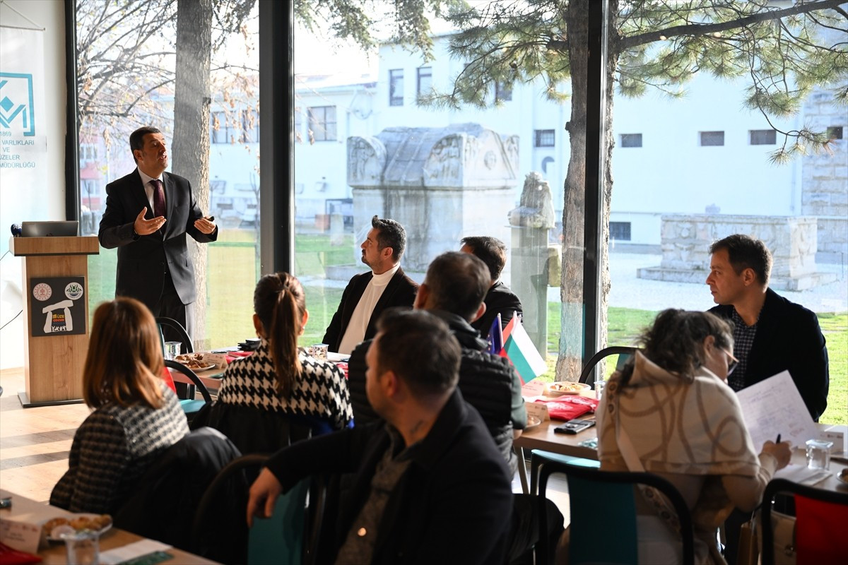 Edirne Kültür ve Turizm Müdürlüğünün ortağı olduğu, Bulgaristan-Türkiye sınır ötesi iş birliğiyle...