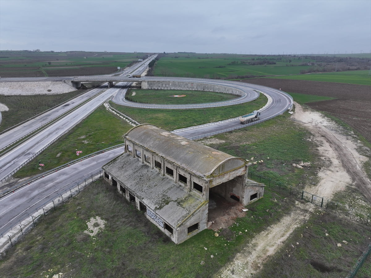 Edirne'de Balkan Savaşları'nda gözlem, istihbarat ve topçu birliklerine koordinat bildirmek...
