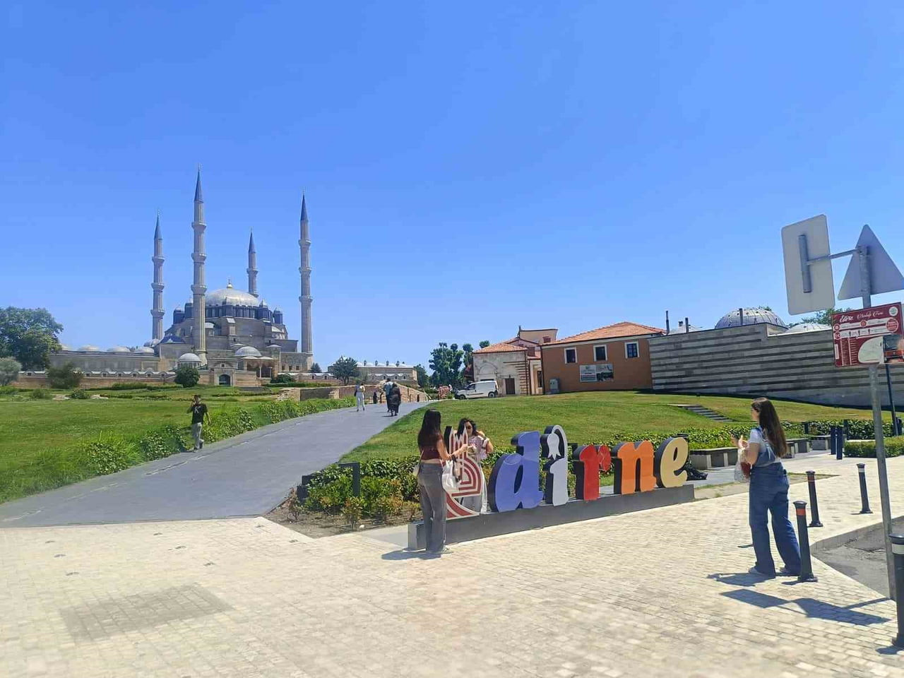 EDİRNE'DE BU YIL 665'İNCİSİ DÜZENLENECEK TARİHİ KIRKPINAR YAĞLI GÜREŞLERİ İLE YAZ DÖNEMİNDE YURDA...
