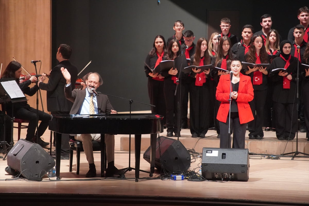 Edirne'de Milli Eğitim Bakanlığı Ortaöğretim Genel Müdürlüğünce hayata geçirilen "Kim Var?"...