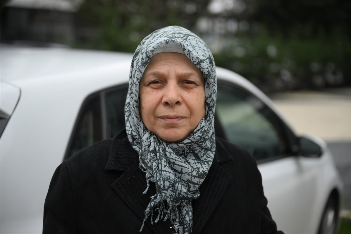 Edirne'de umre ibadeti için kutsal topraklara gitmek isteyen 17 kişi, kendilerini umreye götürme...