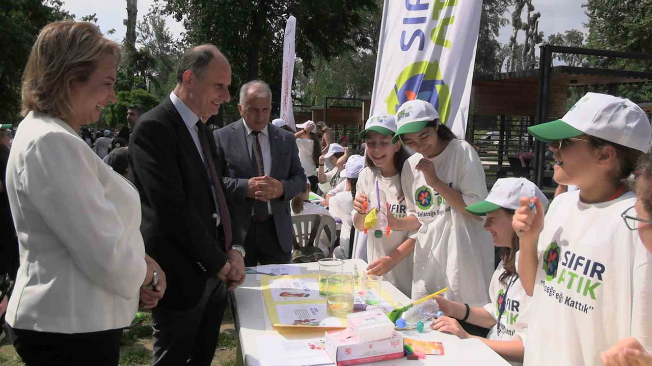 EDİRNE’DE ÇEVRE, ŞEHİRCİLİK VE İKLİM DEĞİŞİKLİĞİ İL MÜDÜRLÜĞÜ KOORDİNESİNDE MİLLET BAHÇESİ’NDE...