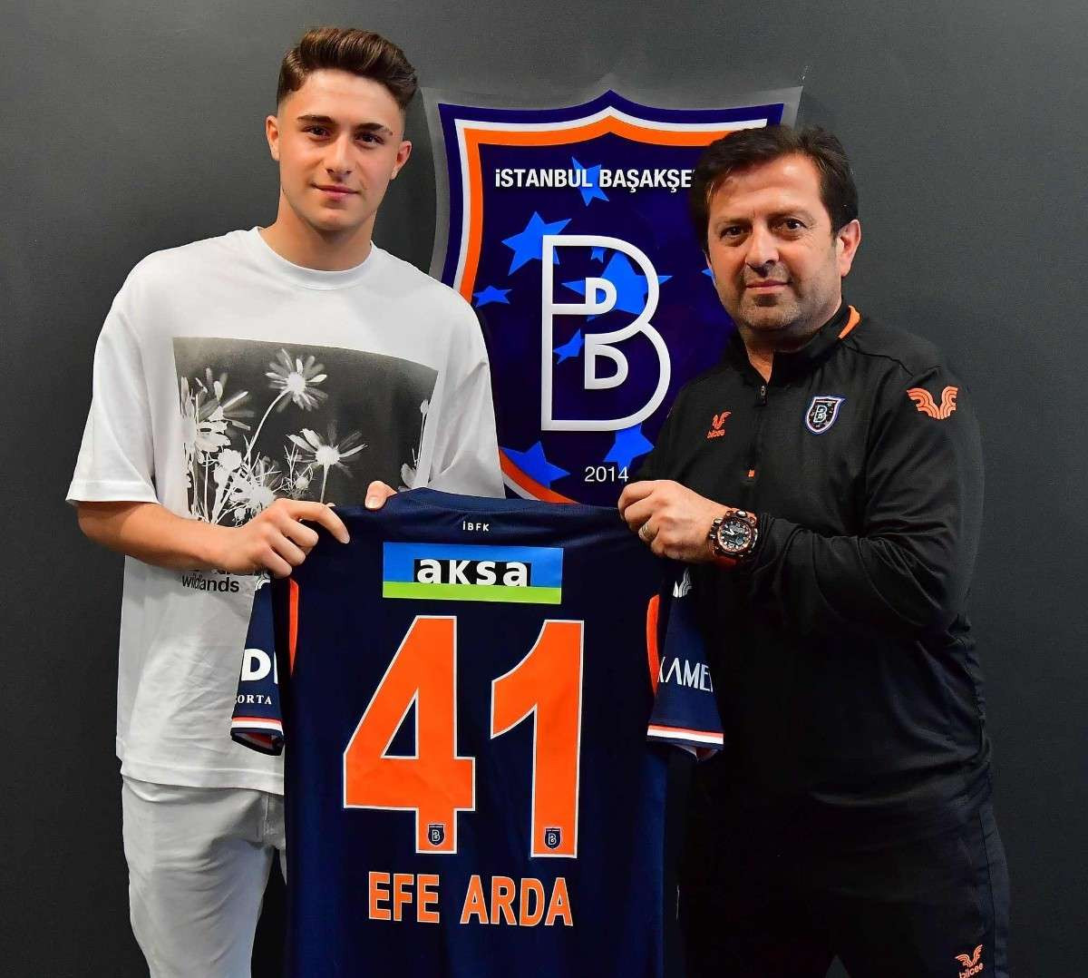 Efe Arda Koyuncu Kimdir