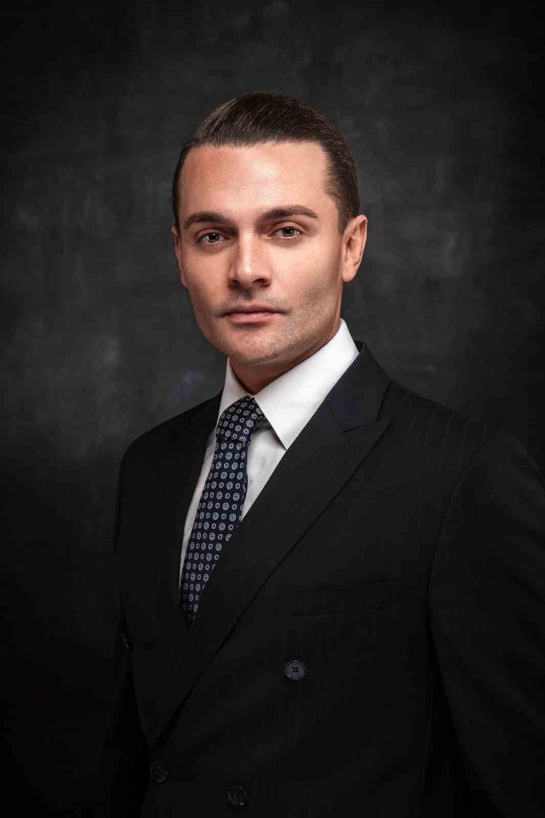 EGE GENÇ İŞ İNSANLARI DERNEĞİ (EGİAD) YÖNETİM KURULU BAŞKANI M. KAAN ÖZHELVACI