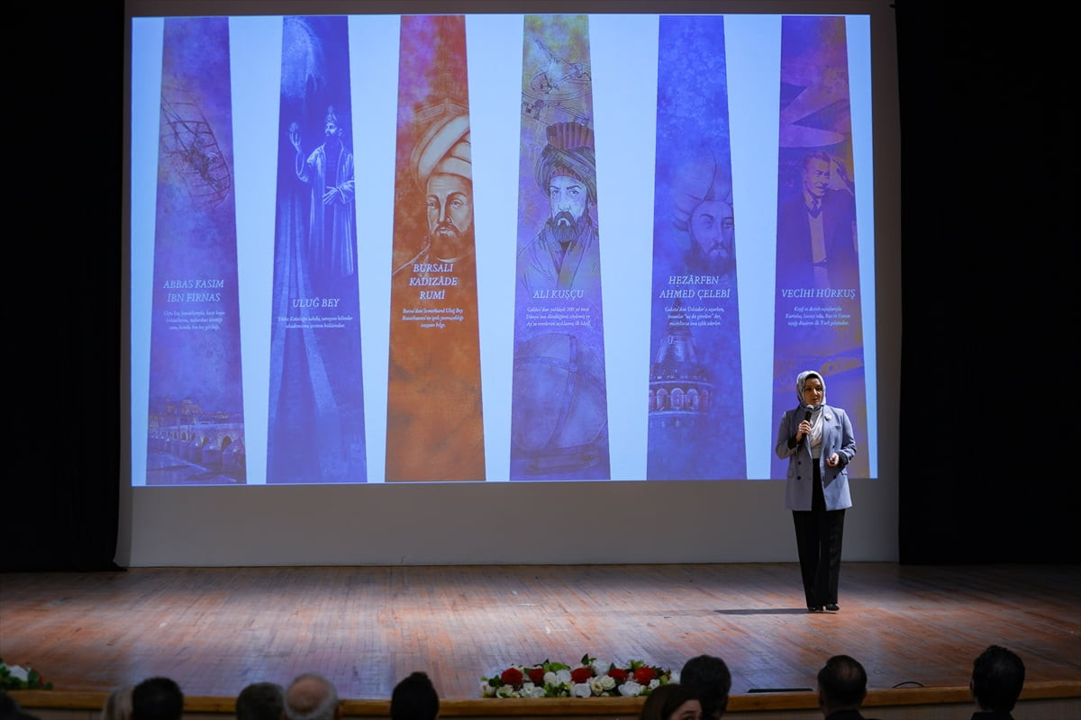 Ege Üniversitesi Prof. Dr. Yusuf Vardar MÖTBE Kültür Merkezi'nde düzenlenen IAC 2026 Kampüs...