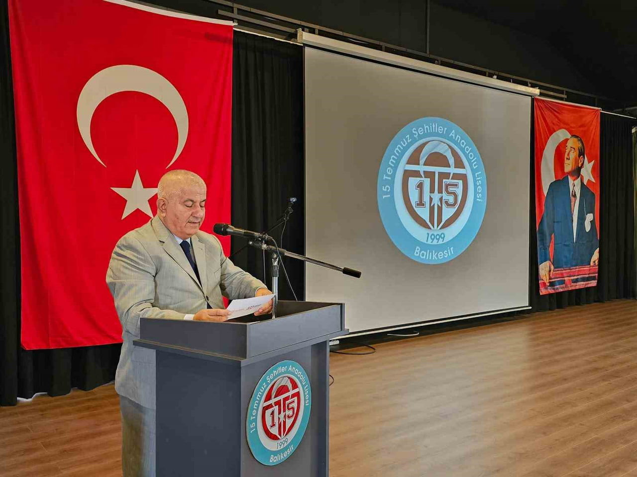 EĞİTİMDE YÖNETİCİ YETİŞTİRME PROGRAMI BALIKESİR'DE BAŞLADI