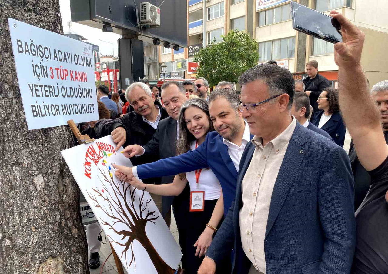 EĞLENCE, FARKINDALIK VE SOSYAL DAYANIŞMANIN BİR ARAYA GELDİĞİ ETKİNLİKTE OYUN ALANLARI...