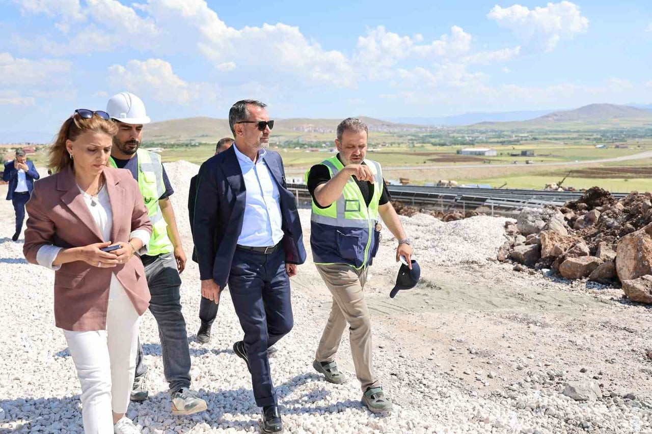ELAZIĞ BELEDİYESİ TARAFINDAN YENİLENEBİLİR ENERJİ KAYNAKLARININ KULLANIMINI YAYGINLAŞTIRMAK VE...