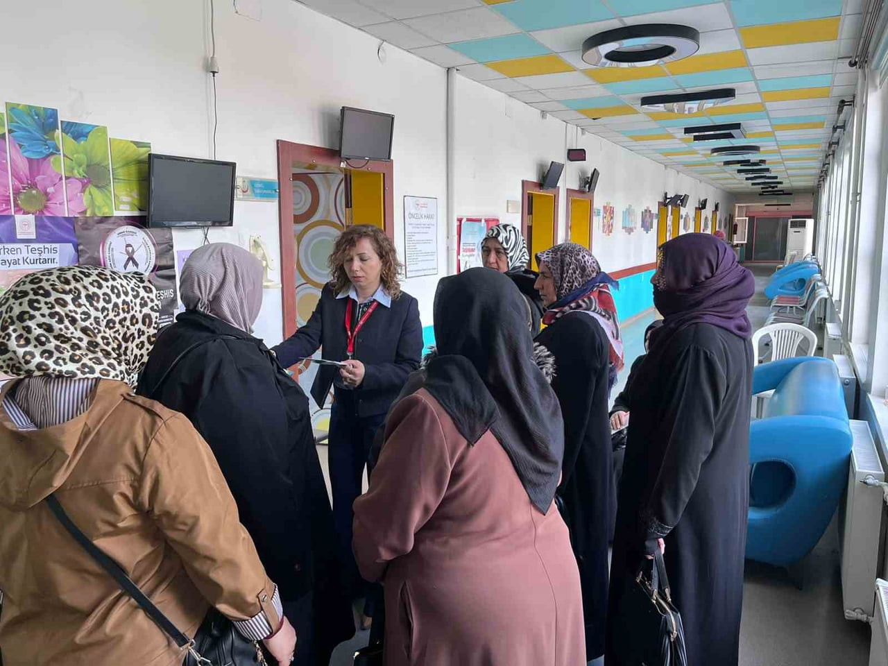 ELAZIĞ'DA KALIN BAĞIRSAK KANSERİ FARKINDALIK ETKİNLİĞİ