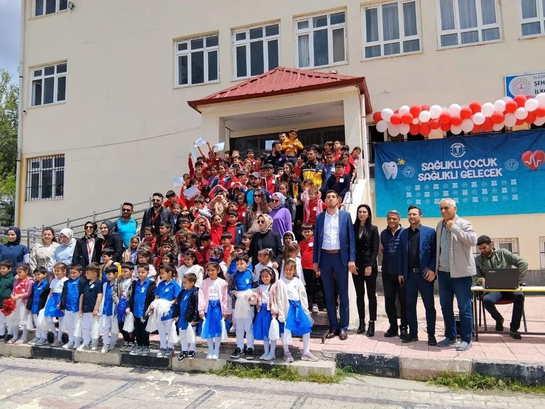 ELAZIĞ'DA SAĞLIKLI ÇOCUK SAĞLIKLI GELECEK ETKİNLİĞİ