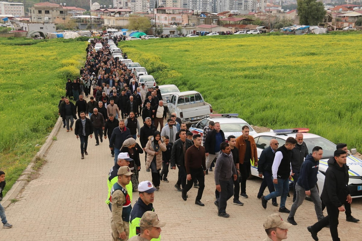 Elazığ'daki evinde cansız bedeni bulunan jandarma astsubay çavuş Ahmet Tekbaş'ın cenazesi...