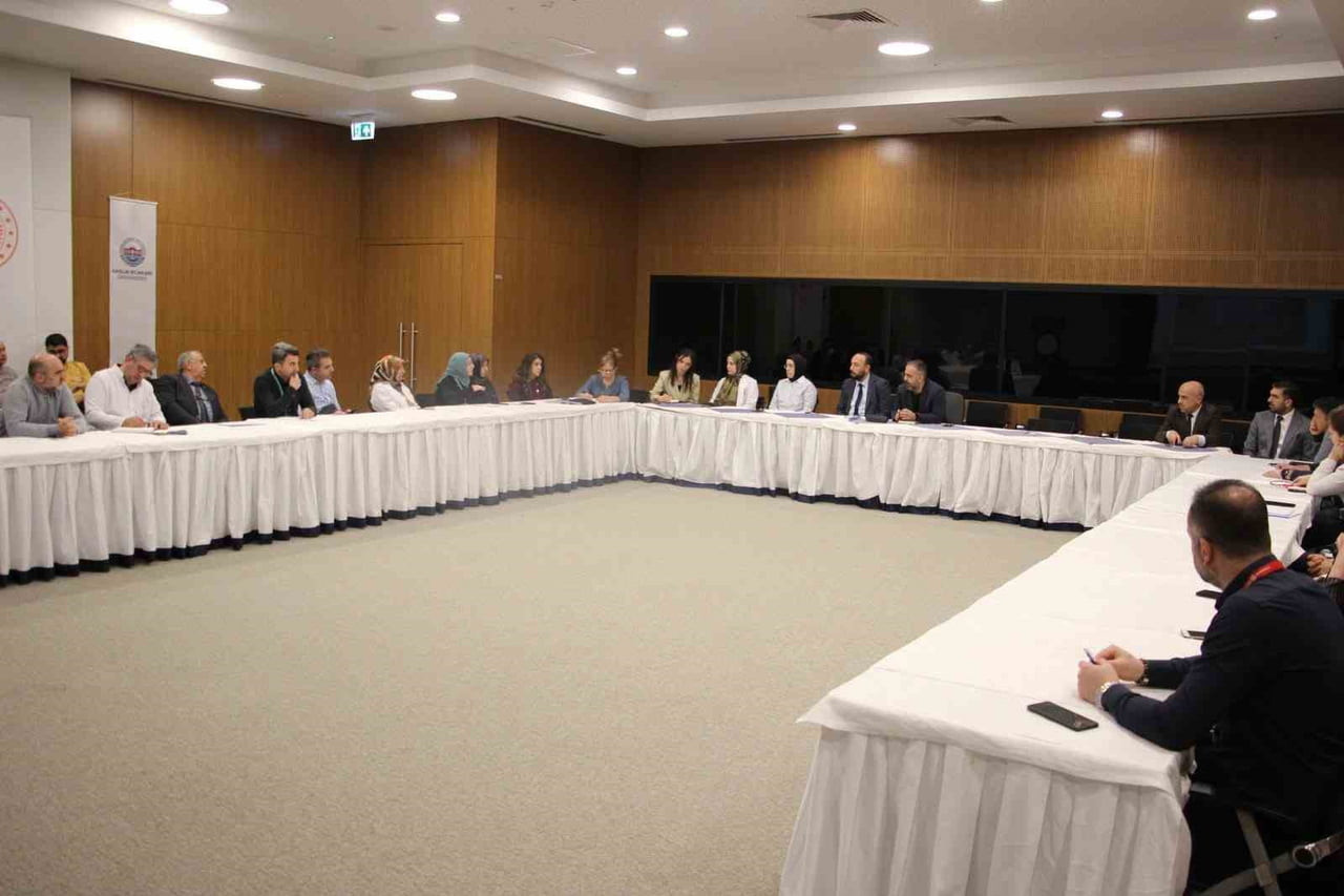 ELAZIĞ’DA ÇALIŞAN MEMNUNİYETİ TOPLANTISI