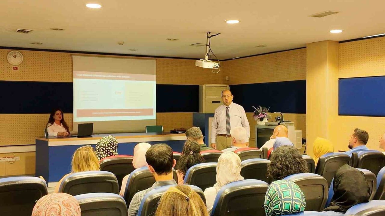 ELAZIĞ’DA ÇOCUKLARDA VE ERGENLERDE SINAV KAYGISINA EBEVEYN YAKLAŞIMI PROGRAMI