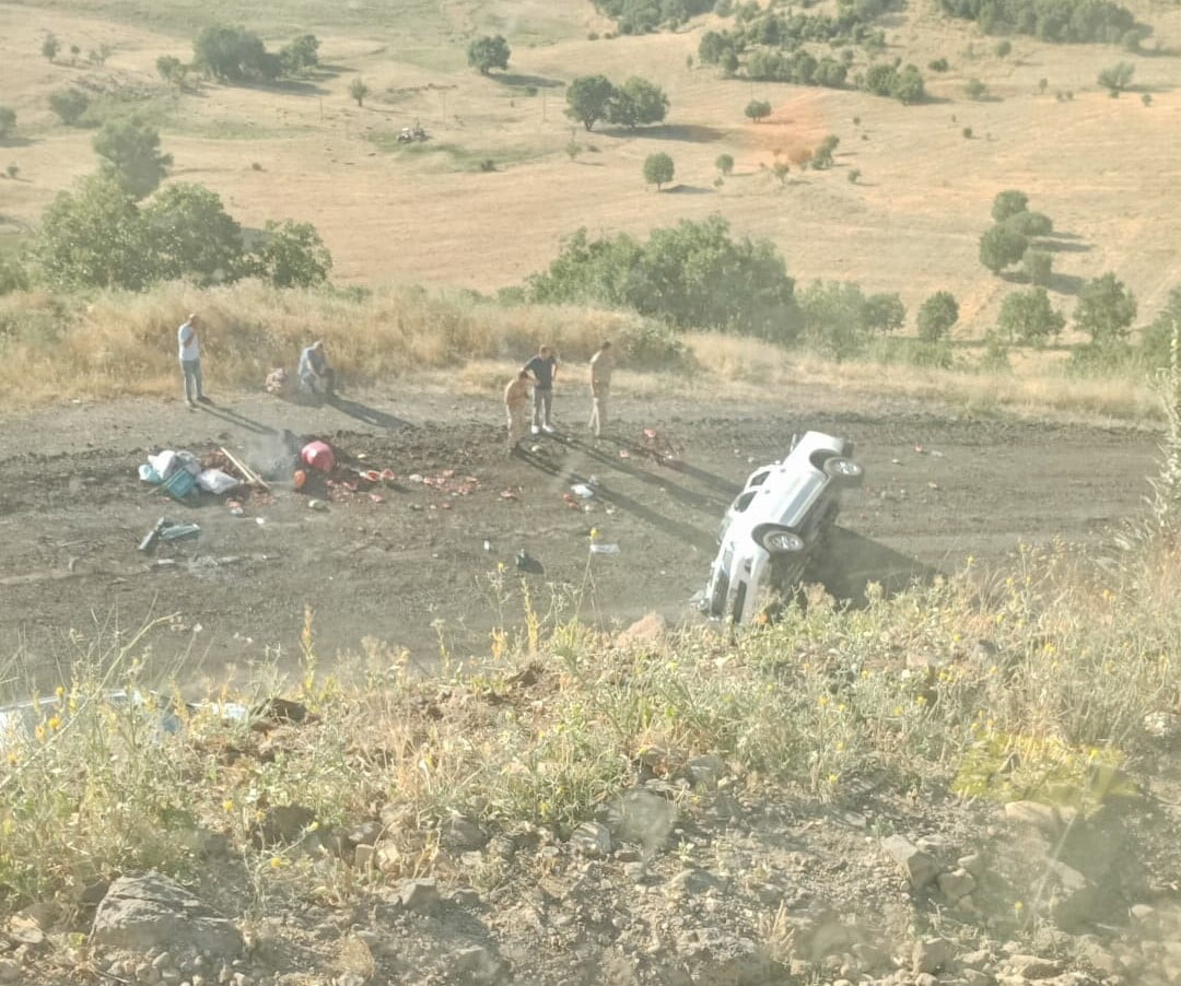 ELAZIĞDA KAZA 4 YARALI