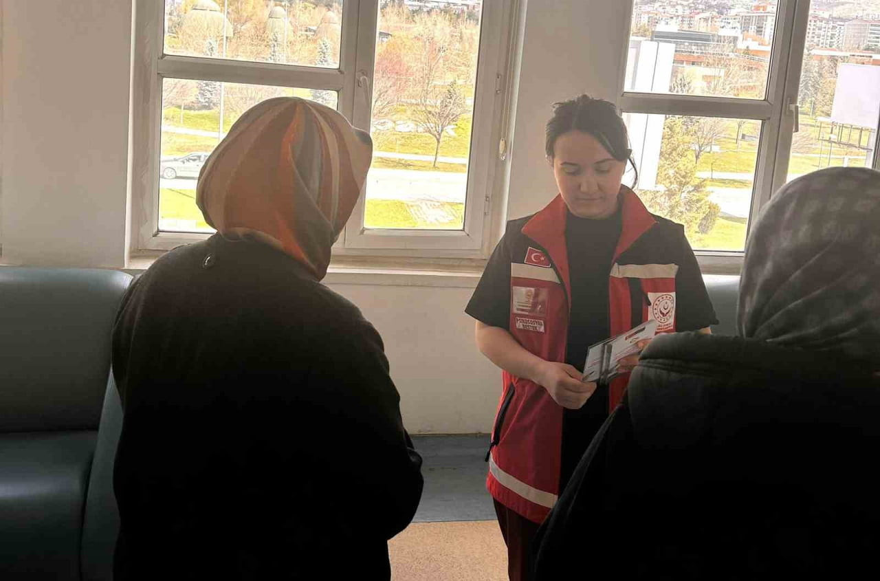 ELAZIĞ’DA KORUYUCU AİLE HİZMETİNE YÖNELİK FARKINDALIK ÇALIŞMALARI