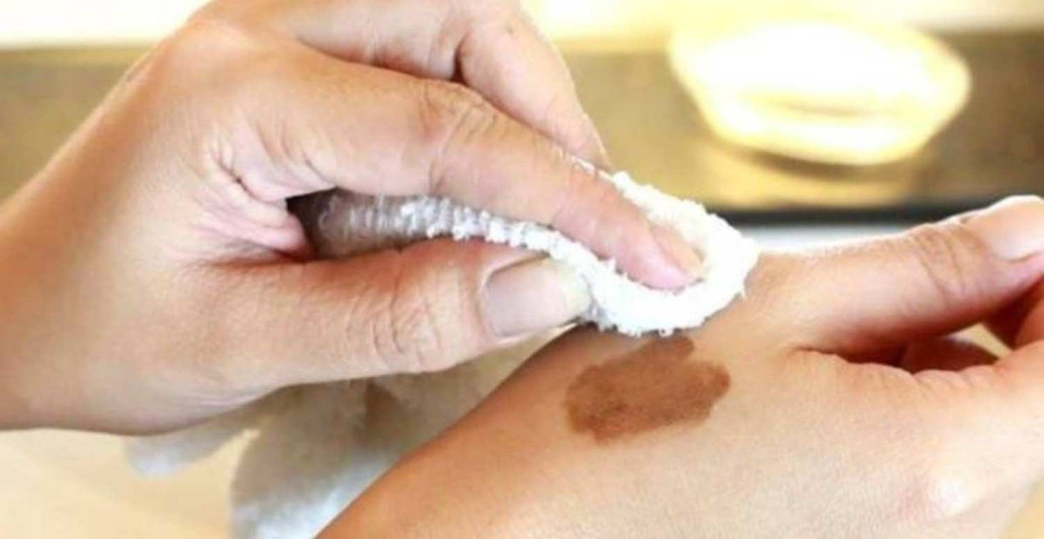 Elden Saç Boyası Çıkarmak
