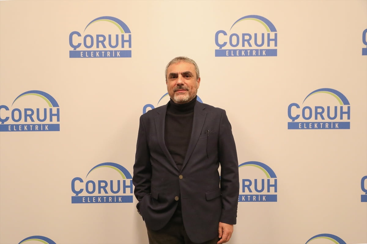 Elektrik Dağıtım Hizmetleri Derneği (Elder) Genel Sekreteri Fakir Hüseyin Erdoğan, basın...