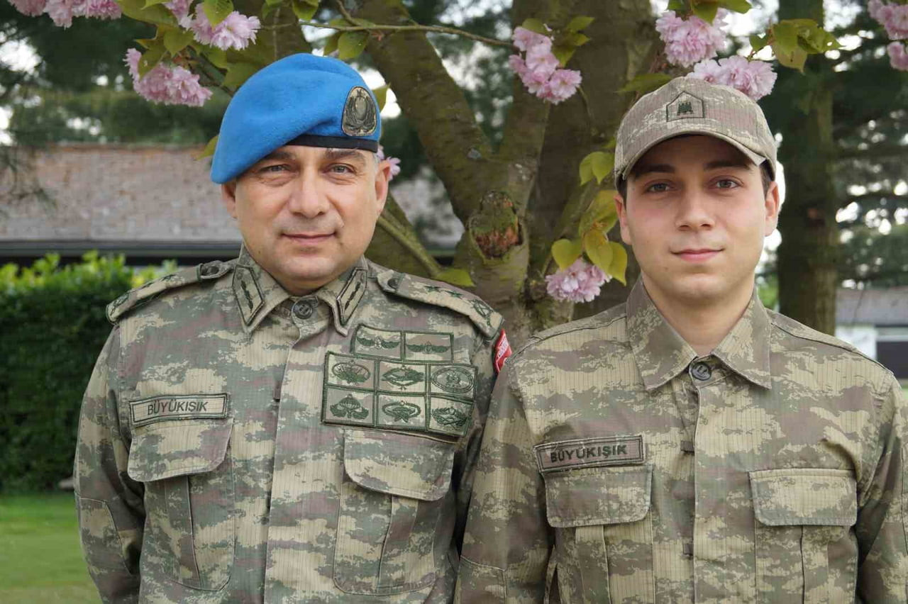 EMEKLİ TÜMGENERAL ETHEM BÜYÜKIŞIK İLE OĞLU DORUKHAN BÜYÜKIŞIK